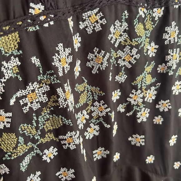 Urban Outfitters Black Floral Mini Dress Medium - Picture 10 of 16